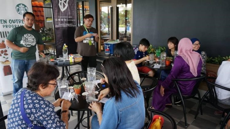 EcoKnights DIY Self-watering System Workshop in Conjunction with Starbucks Green Outreach Programme