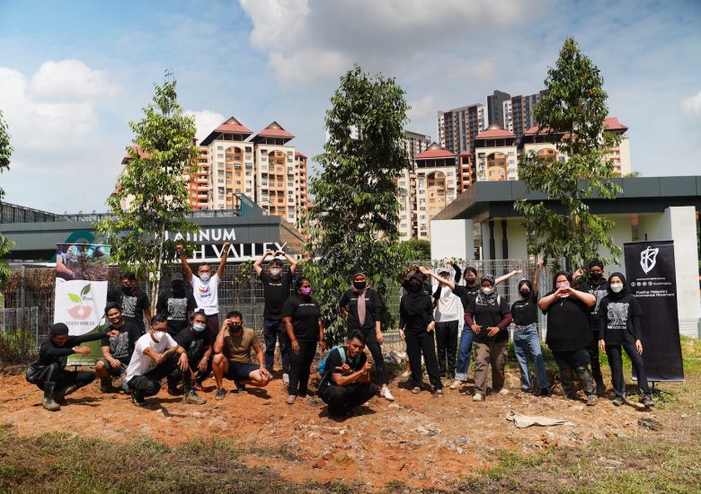 ECOKNIGHTS’ TREES FOR US PROGRAM WITH ART OF TREE